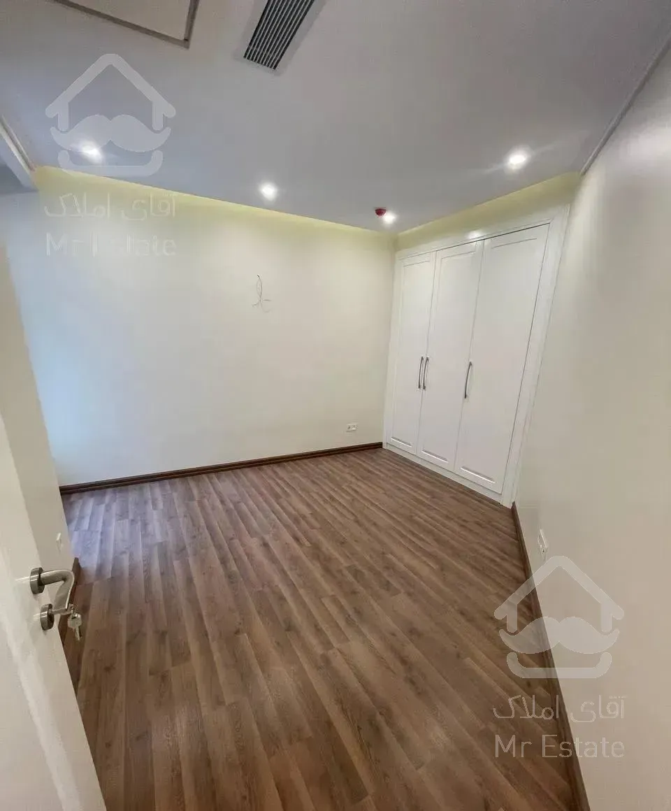 ۶۰متری آپارتمان به نام نیاوران