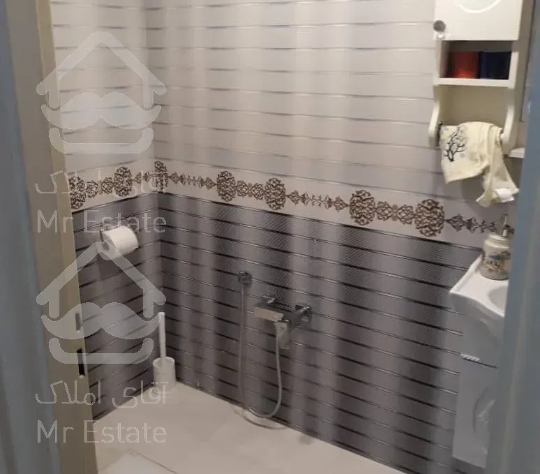 ۹۰ متر آپارتمان مسکونی بلوار فردوس غرب