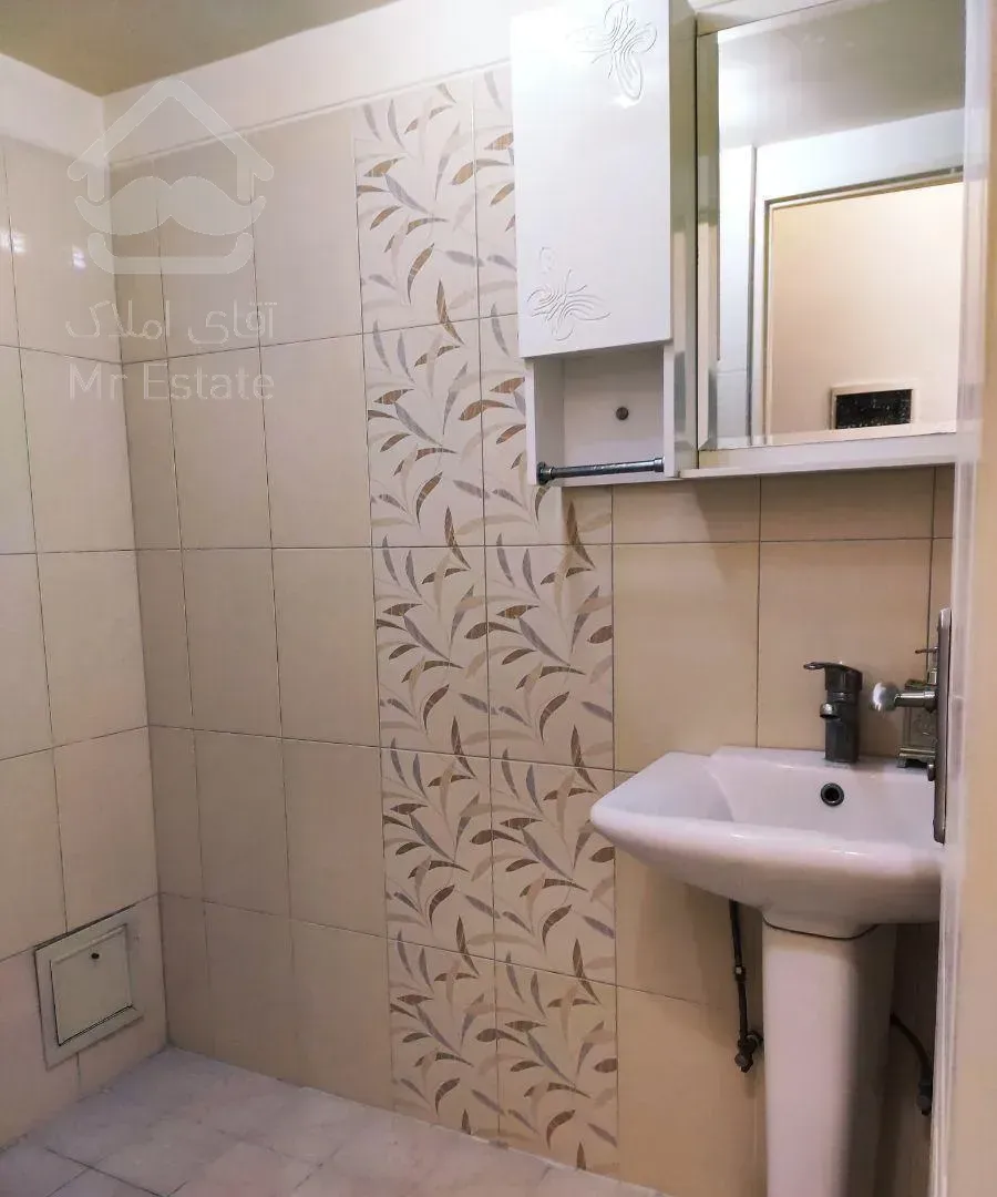 فاز۲محله ۳ طبقه ۷ جنوبی ۹۷ متری