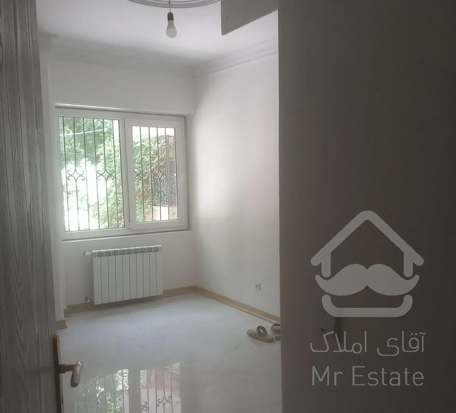 اجاره آپارتمان ۱۰۵ متری ۲ خوابه طبقه ۱ در آجودانیه