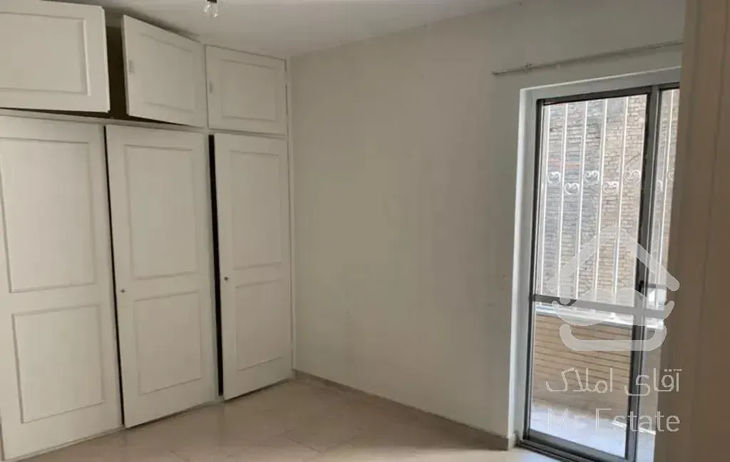 اپارتمان 85 متر دوخوابه