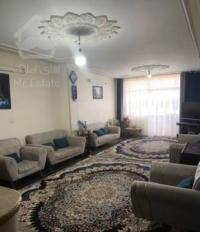 اجاره آپارتمان ۱۰۰ متری ۲ خوابه طبقه ۴ در بهارستان