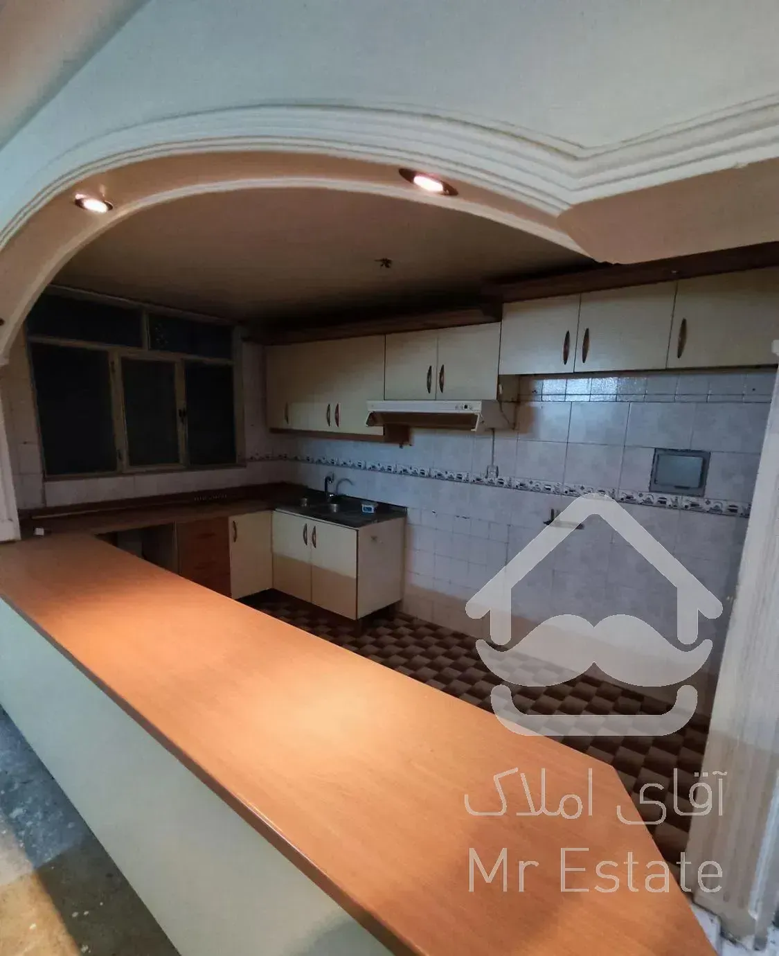 آپارتمان ۸۳ متری ۲ خواب