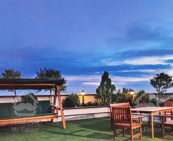 ( نگین منطقه / 140 متر )