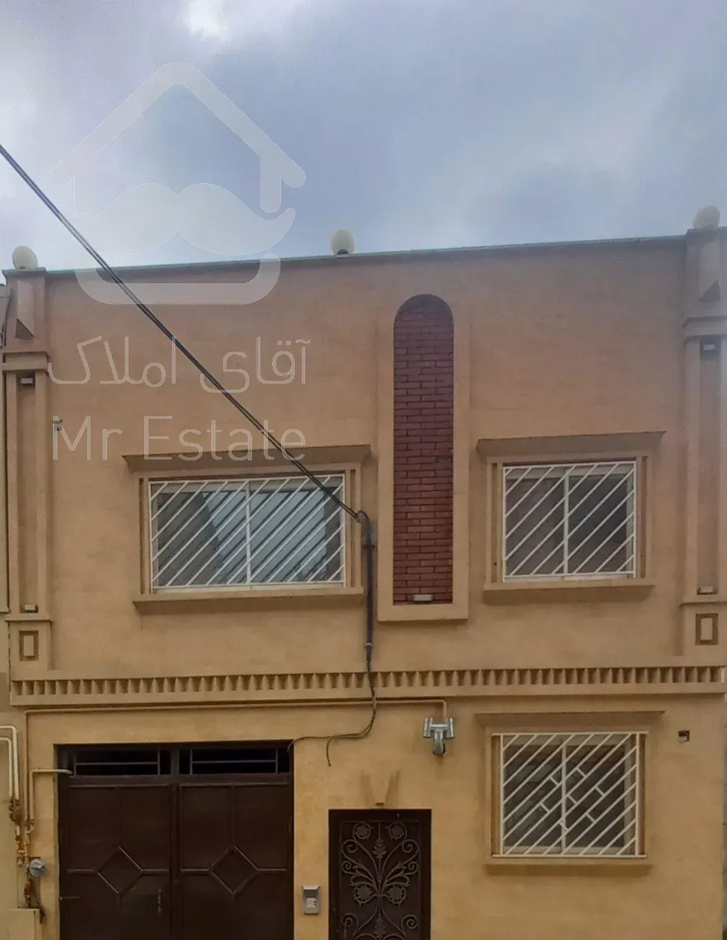 فروش آپارتمان ۱۲۶ متری ۳ خوابه طبقه ۲