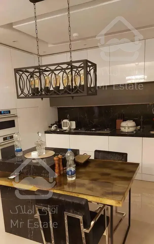 برج باغ/۱۲۰متر۳خواب/طبقه۸/سندتکبرگ