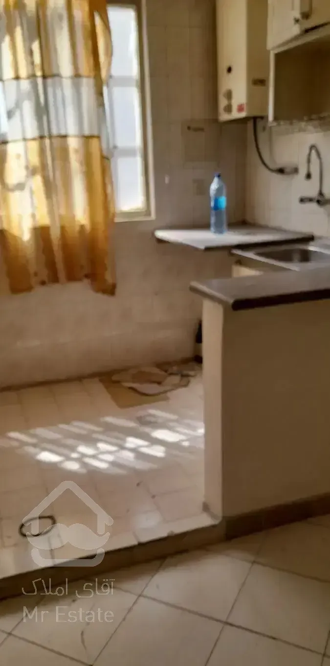 مجیدیه جنوبی، 40متر طبقه 3