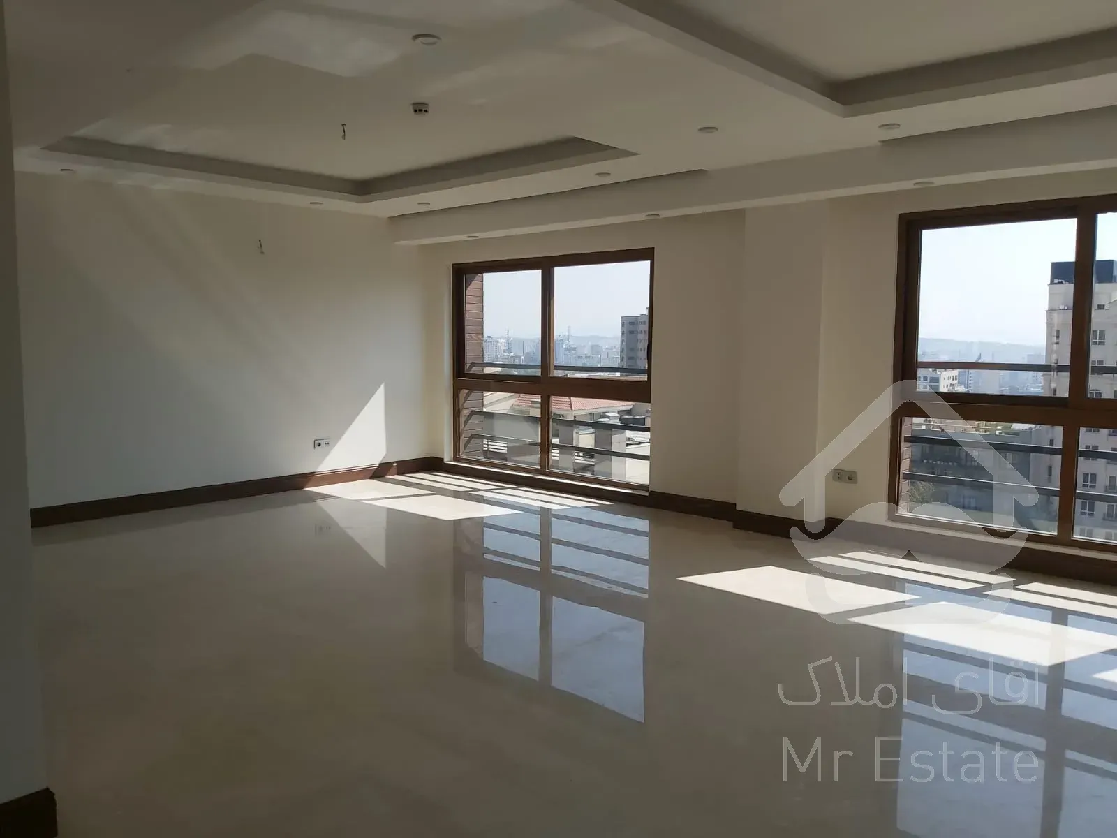 فرمانیه . 315 متر . لاکچری