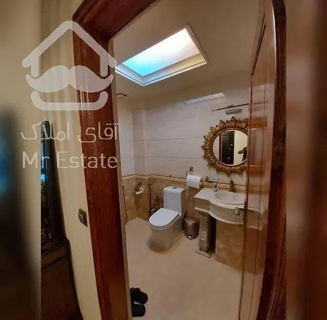 رهن و اجاره 210 متری دیباجی