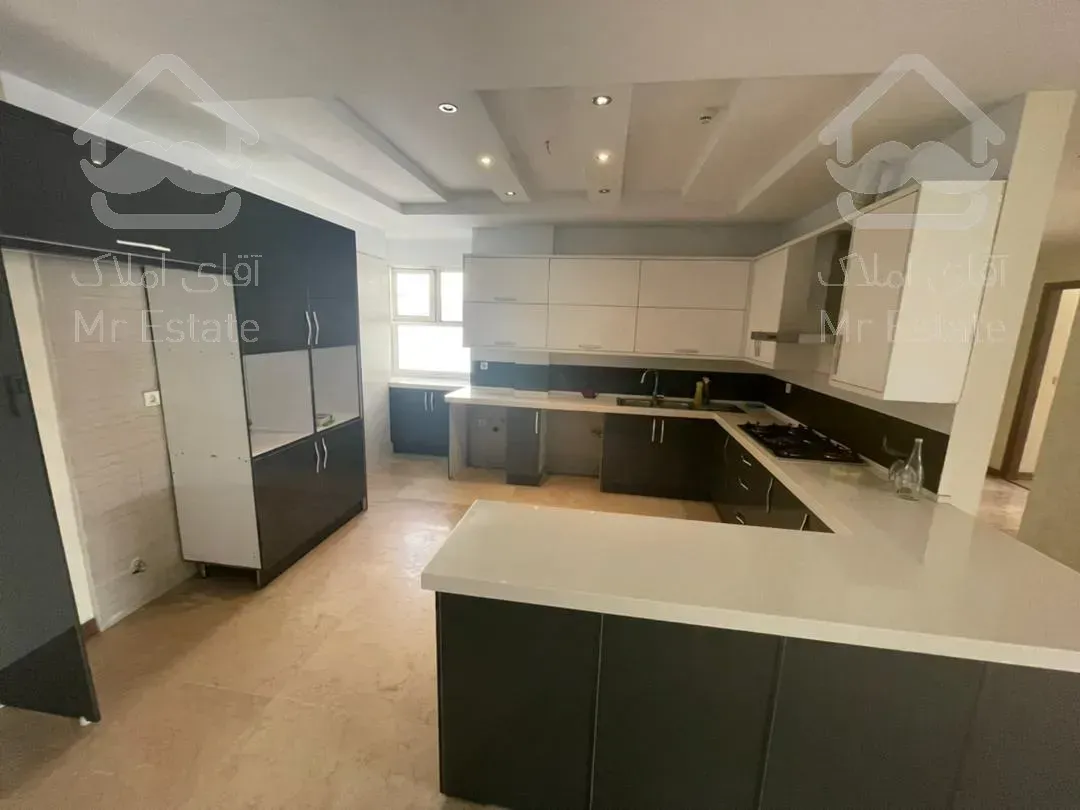 اجاره 170 متر لوکیشن ناب دیباجی جنوبی