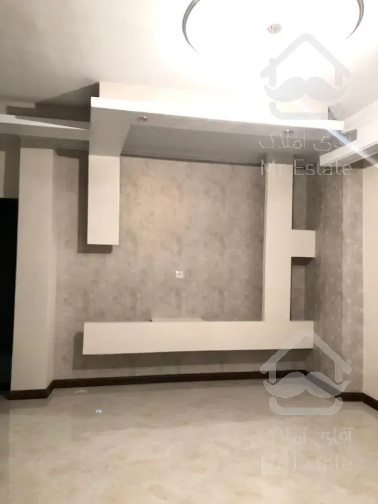 رهن کامل 110 متری دیباجی جنوبی