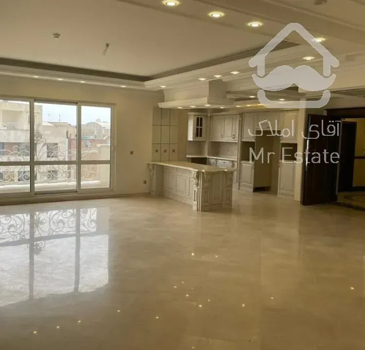 رهن و اجاره 210 متری دیباجی