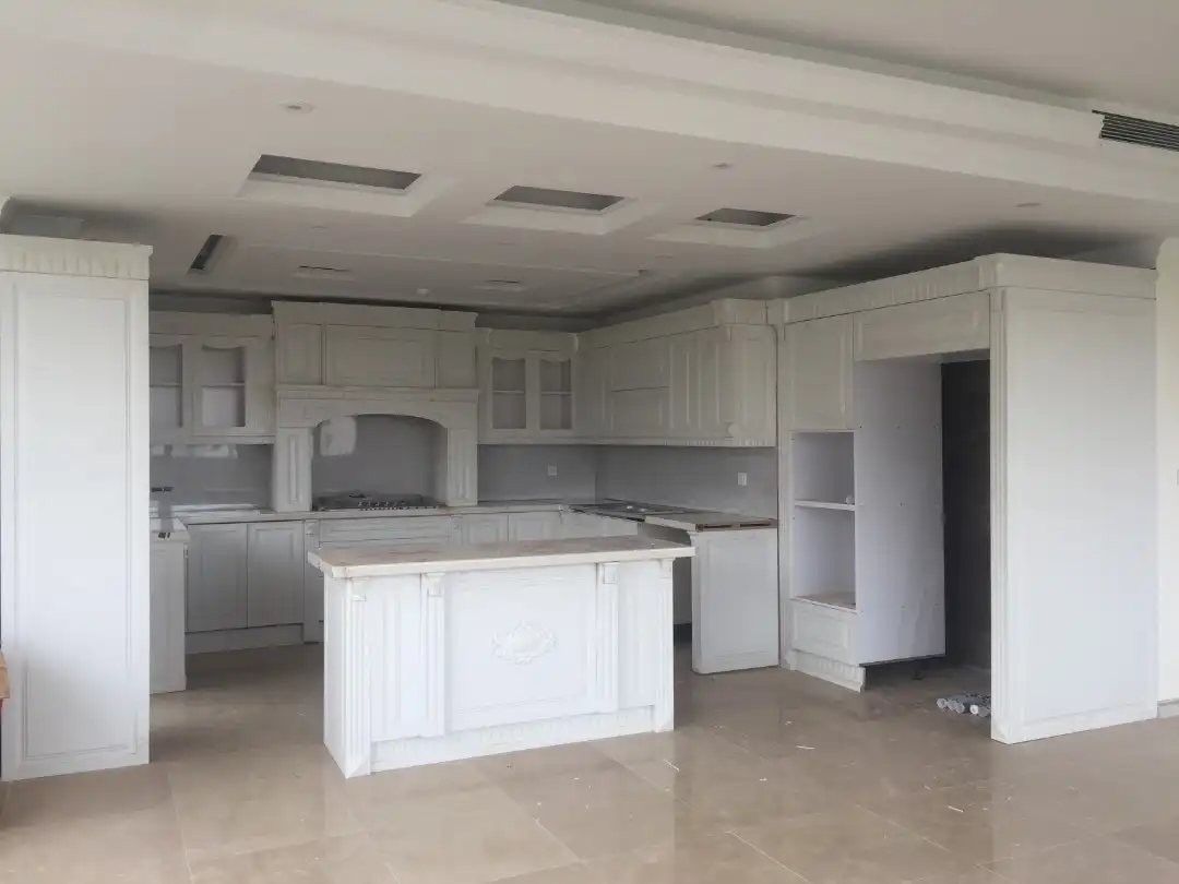 houseImg