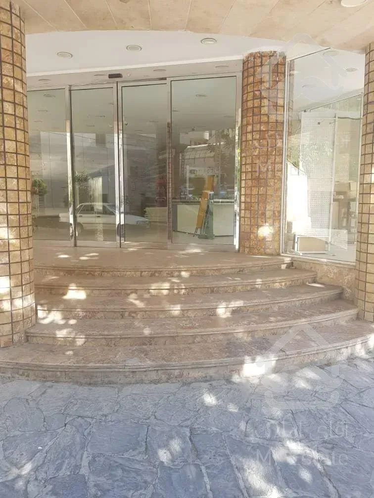 فروش مغازه نیاوران 153  متر شیک مشاور