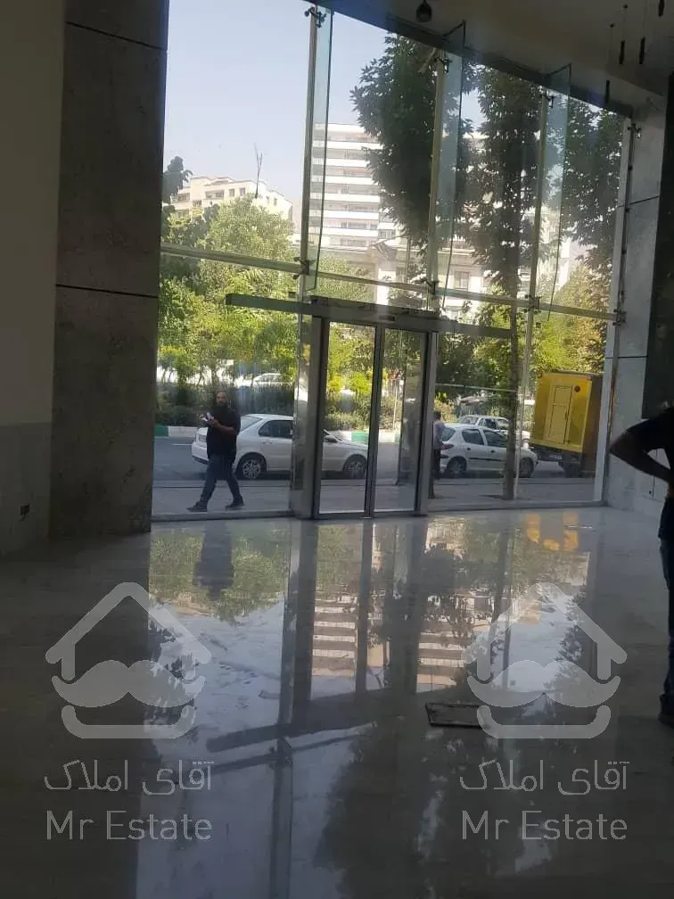 فروش مغازه زعفرانیه 250  متر لوکس