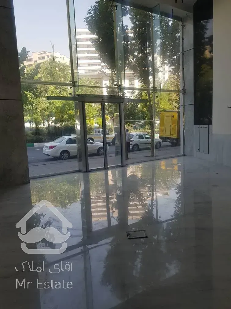 فروش مغازه زعفرانیه 250  متر لوکس