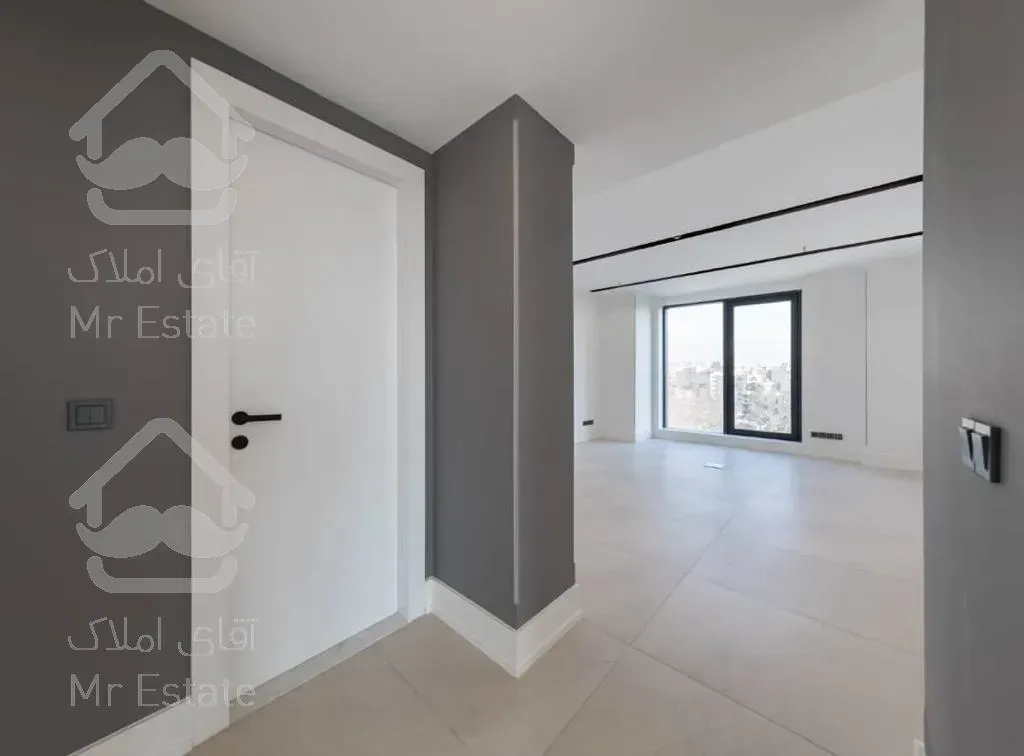 فروش یکجا ملک اداری تجاری دولت