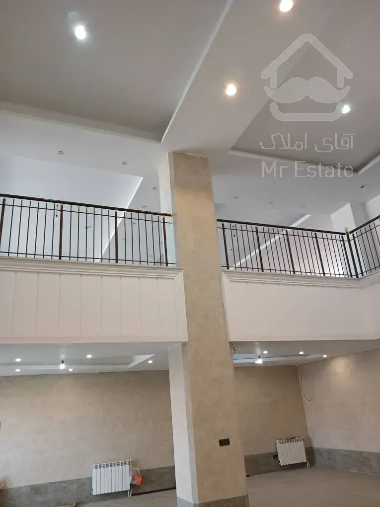 اجاره مغازه‌ای وسیع و نوساز در موقعیت عالی شهر چالوس محوطه کاخ