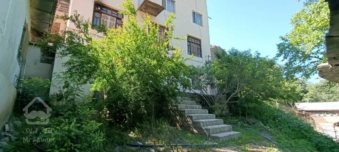 ویلا و مغازه و باغ