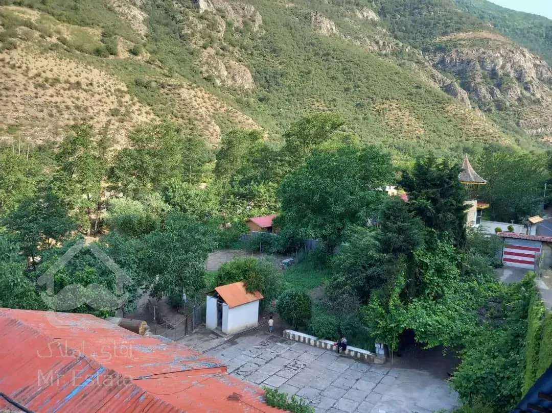 ویلا و مغازه و باغ