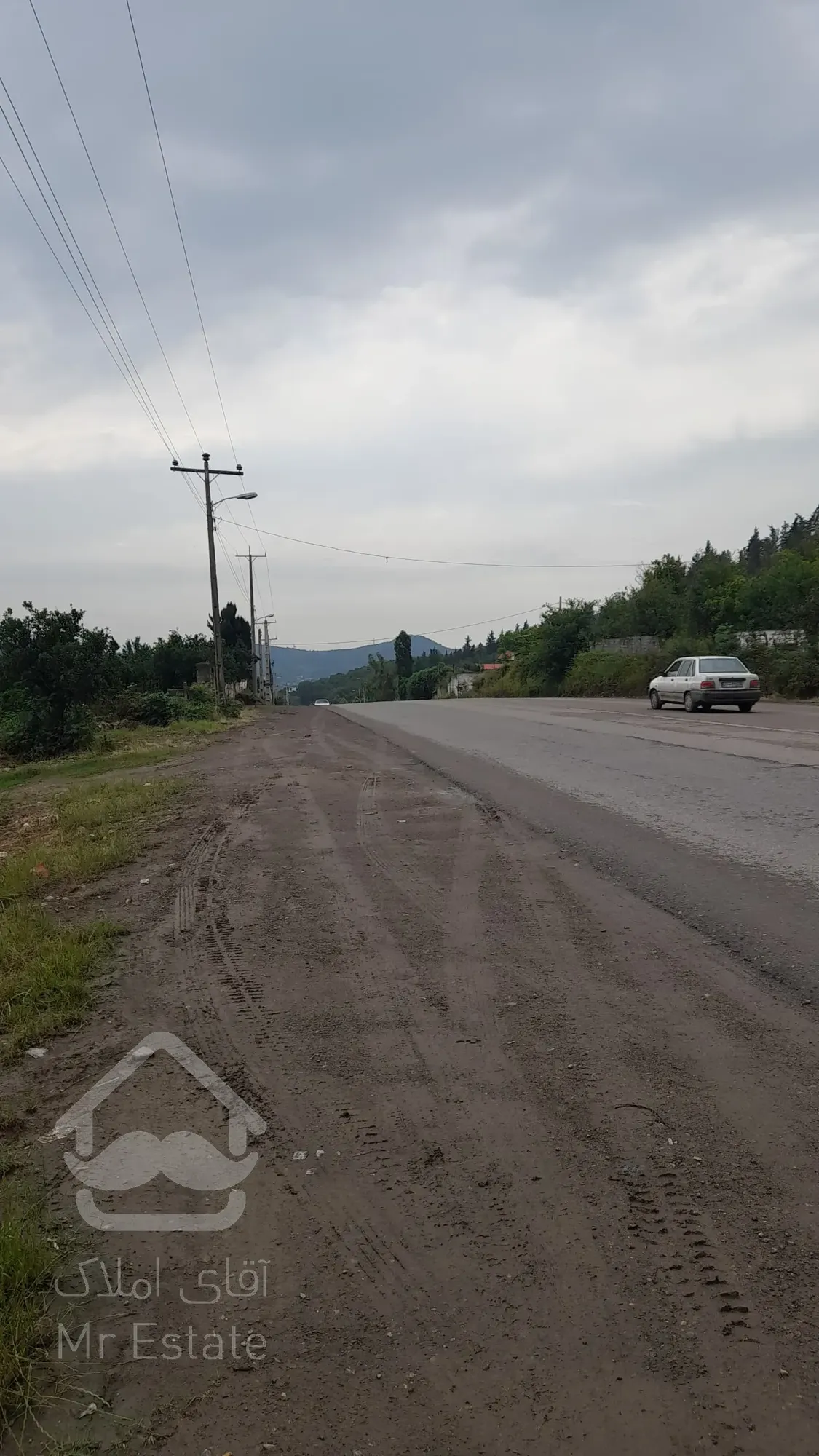 فروش زمین تجاری 300 متری با لوکیشن فوق العاده