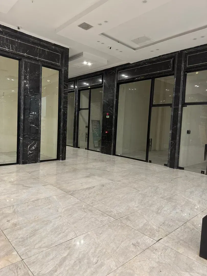 پیش‌فروش طبقه ویژه صنف طلا در پروژه تجاری–اداری میرزابابایی