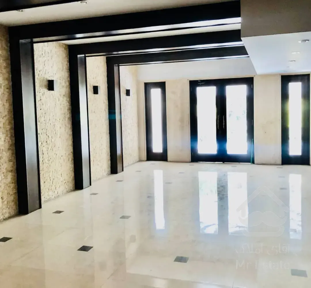 2700مترمستغلات در5طبقه/پارک وی