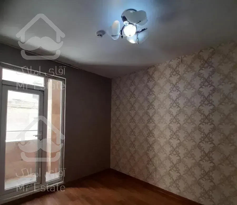 ۱۲۰ متر ۳ خواب ( برج باغ)