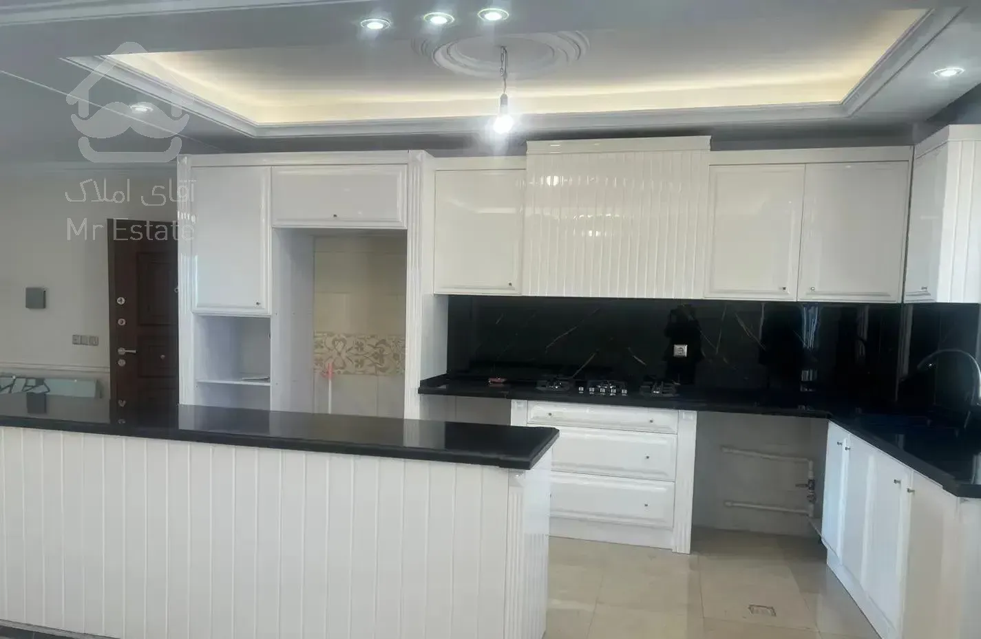 ۱۱۰ متر تکواحدی کلید نخورده