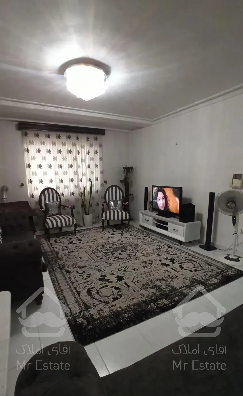 اپارتمان 67 متری روبروی انزل مال