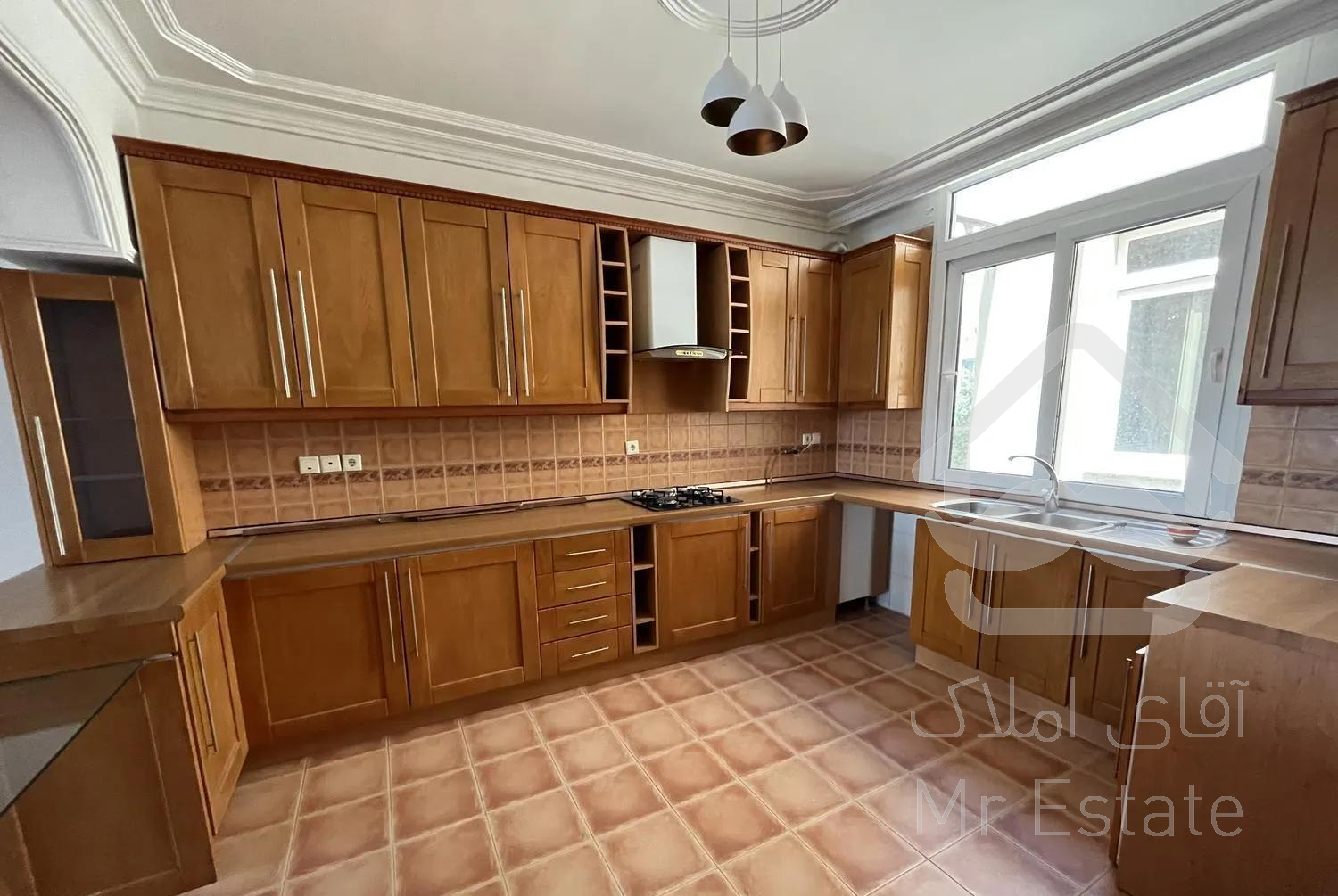 ۱۷۸ متر شیخ بهایی