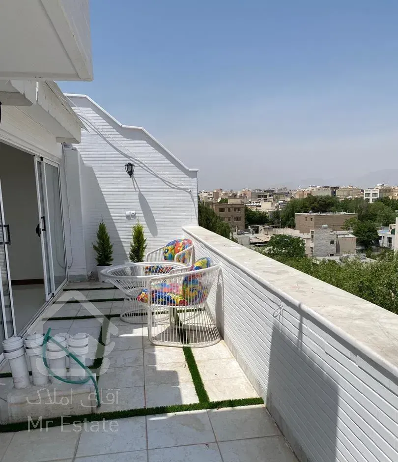 آپارتمان اردیبهشت جنوبی 85متر دوخواب 30متر تراس