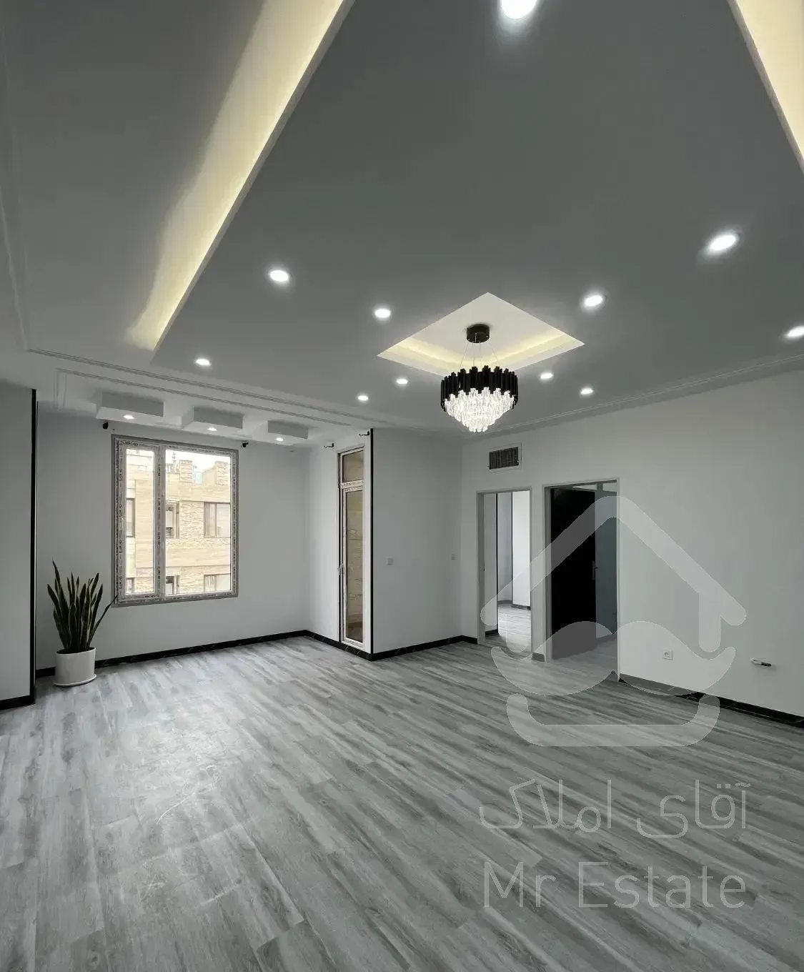73 متری / بمب سرمایهگذاری/ سند تکبرگ/تراورتن پکیج
