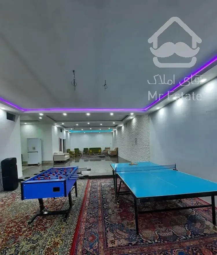 ویلای 900متری 3خواب استخرسرپوشیده ابگرم بزرگ