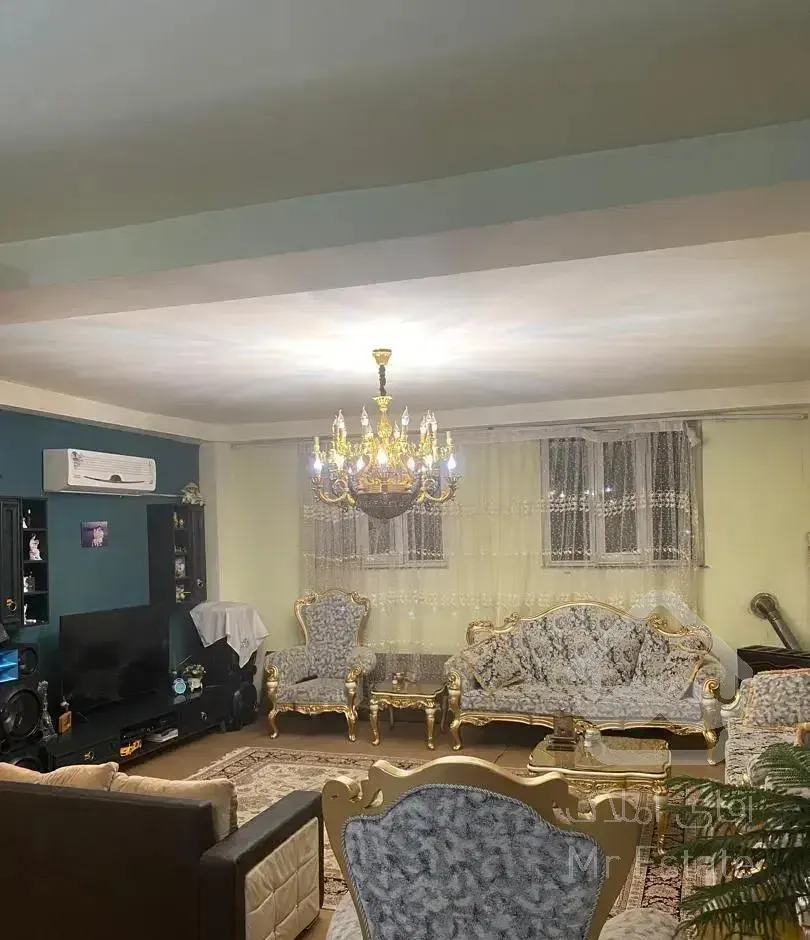 یک بابت آپارتمان و خواجه دیزج مایان