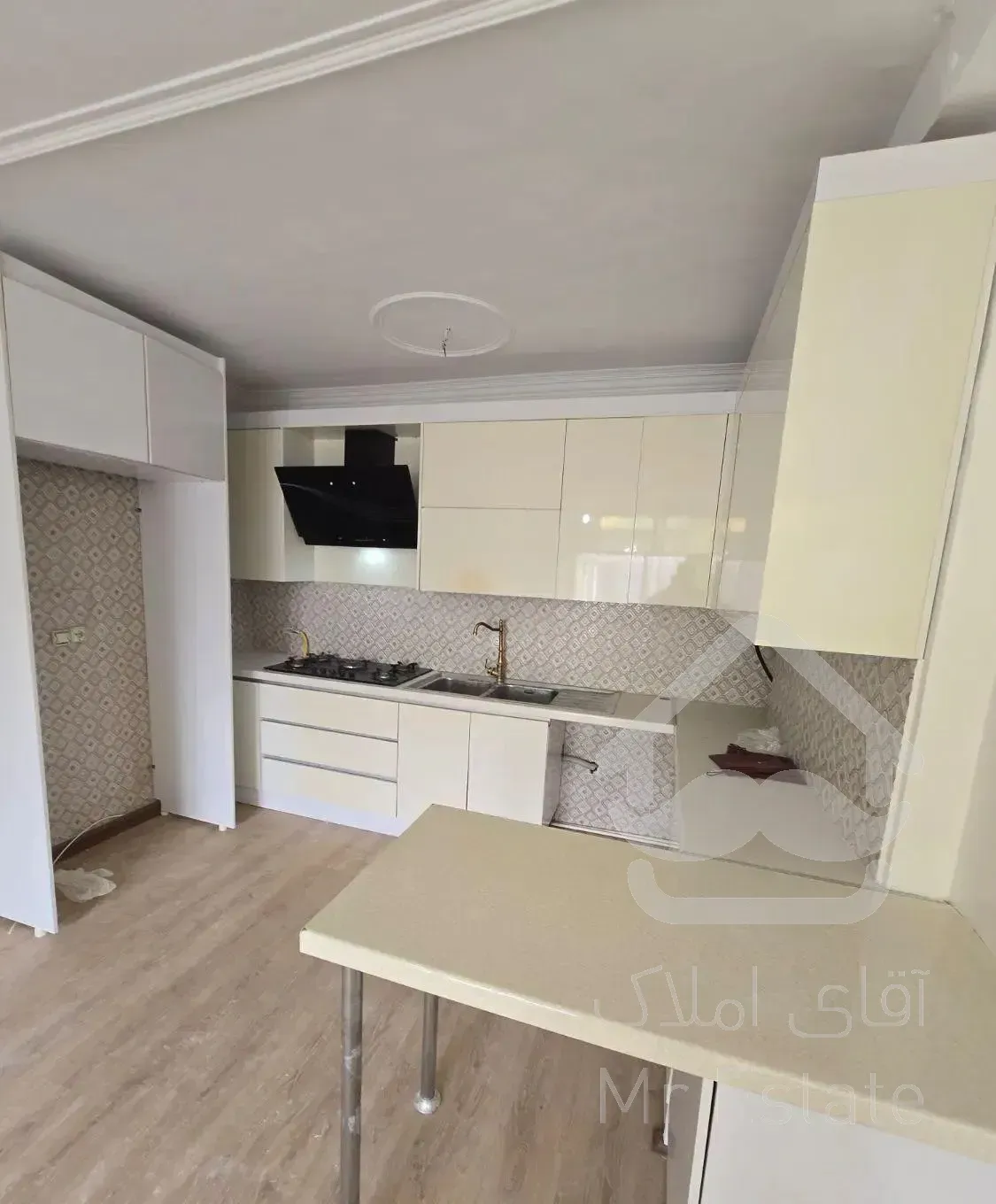 آپارتمان ۴۴متر بازسازی شده