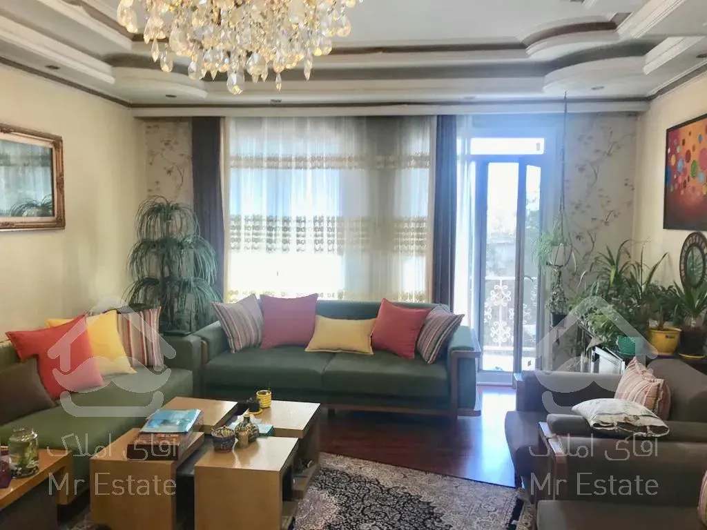 رهن آپارتمان ۹۵ متری در بلوار فردوس شرق