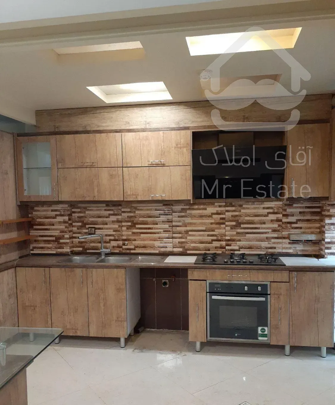 ۱۰۱ متر خوش نقشه با تراس سرتاسری