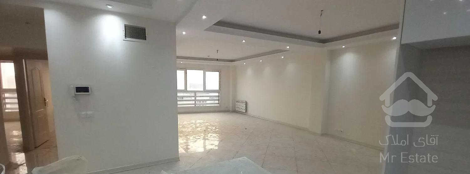 لویزان/۱۲۵متر/سه خواب/رو به آفتاب