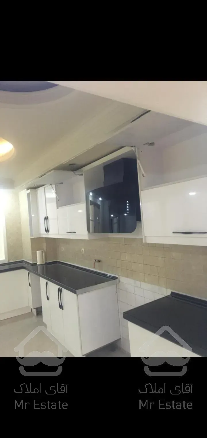 زعفرانیه ۳۰۰ متر ۴ خوابه فول مشاعات آبی لابی