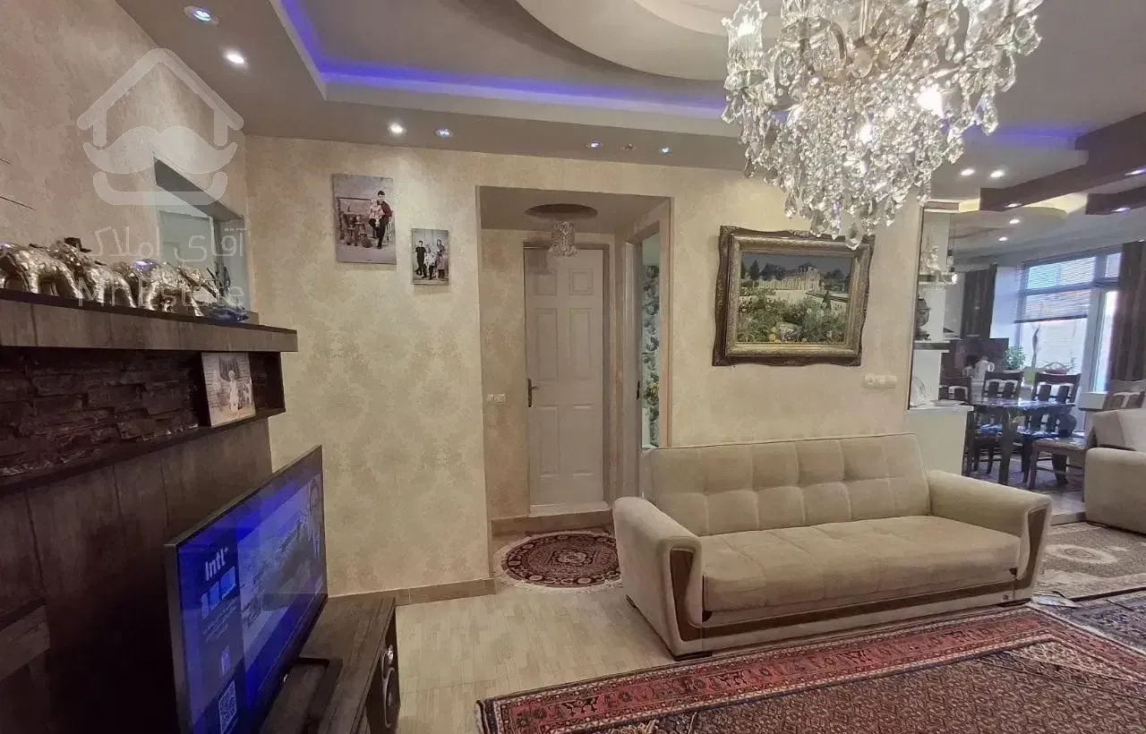 واحد ۱۰۰ متری فول / ججین