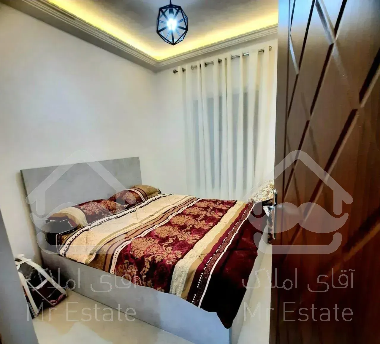 ویلا استخردار حیاط باغی ۱ماه ساخت