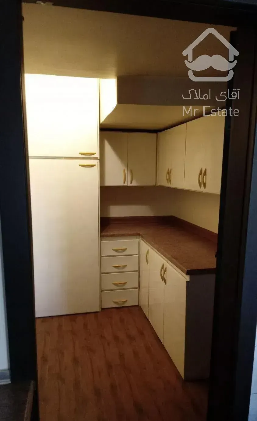 آپارتمان ۲۰۹ متری سه خوابه در ونک توانیر شمالی