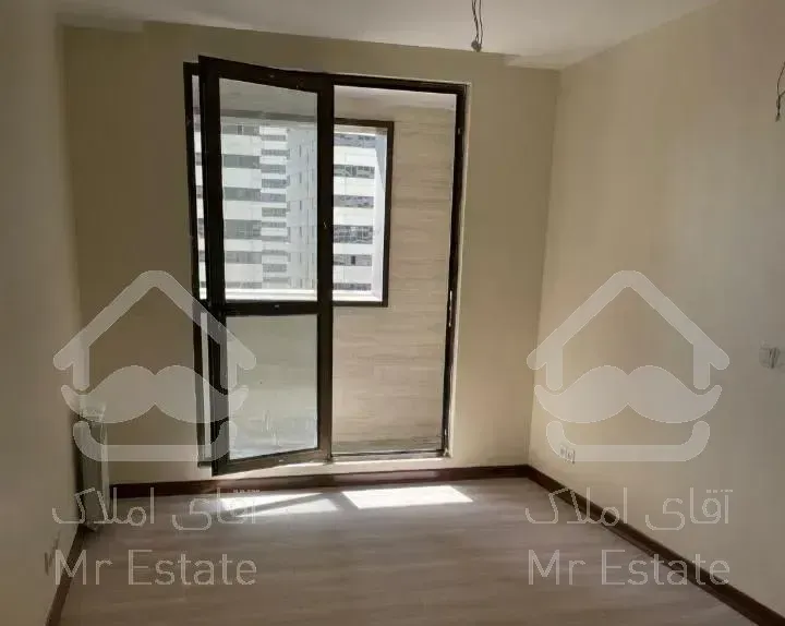 آپارتمان ۱۱۳ متری . طبقه اول