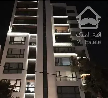 کاخ اپارتمان / ۱۸۰متر رئال ** شناسنامه دار