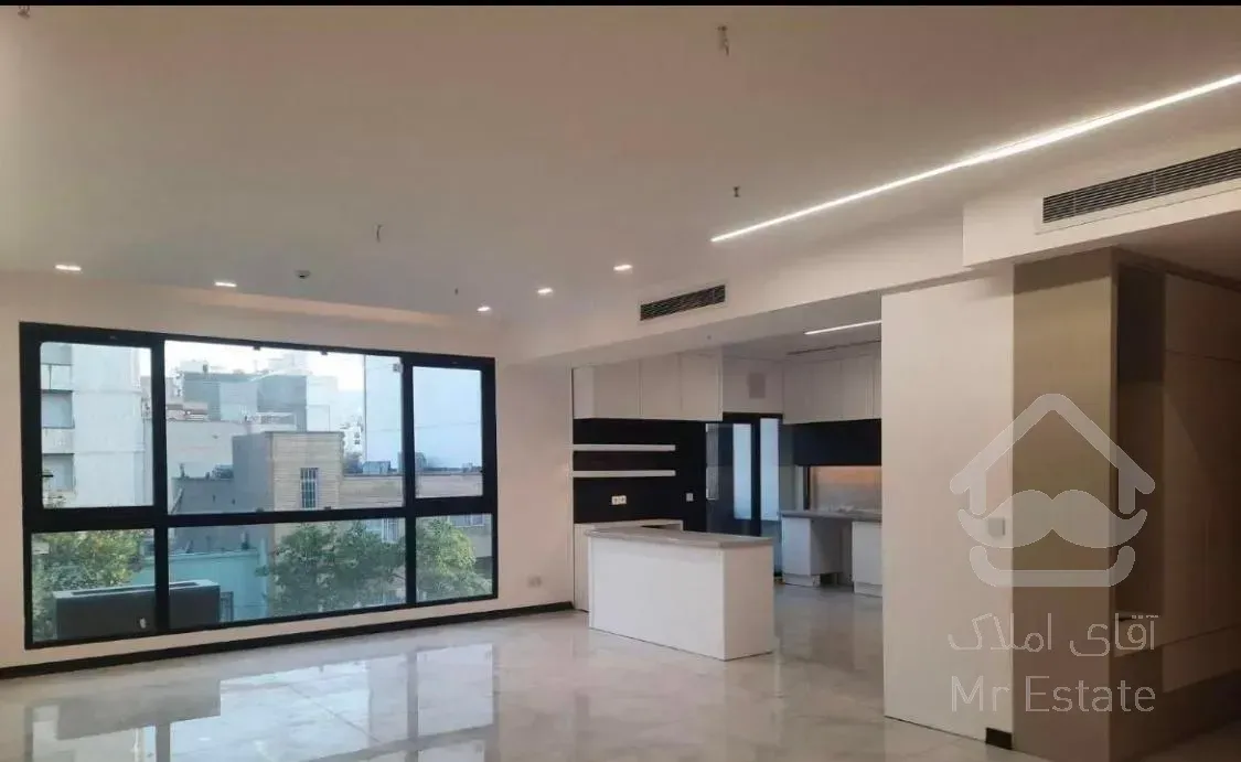 ۱۴۵ متر*برج اوایل هنرستان *پشت حاشیه وکیل اباد