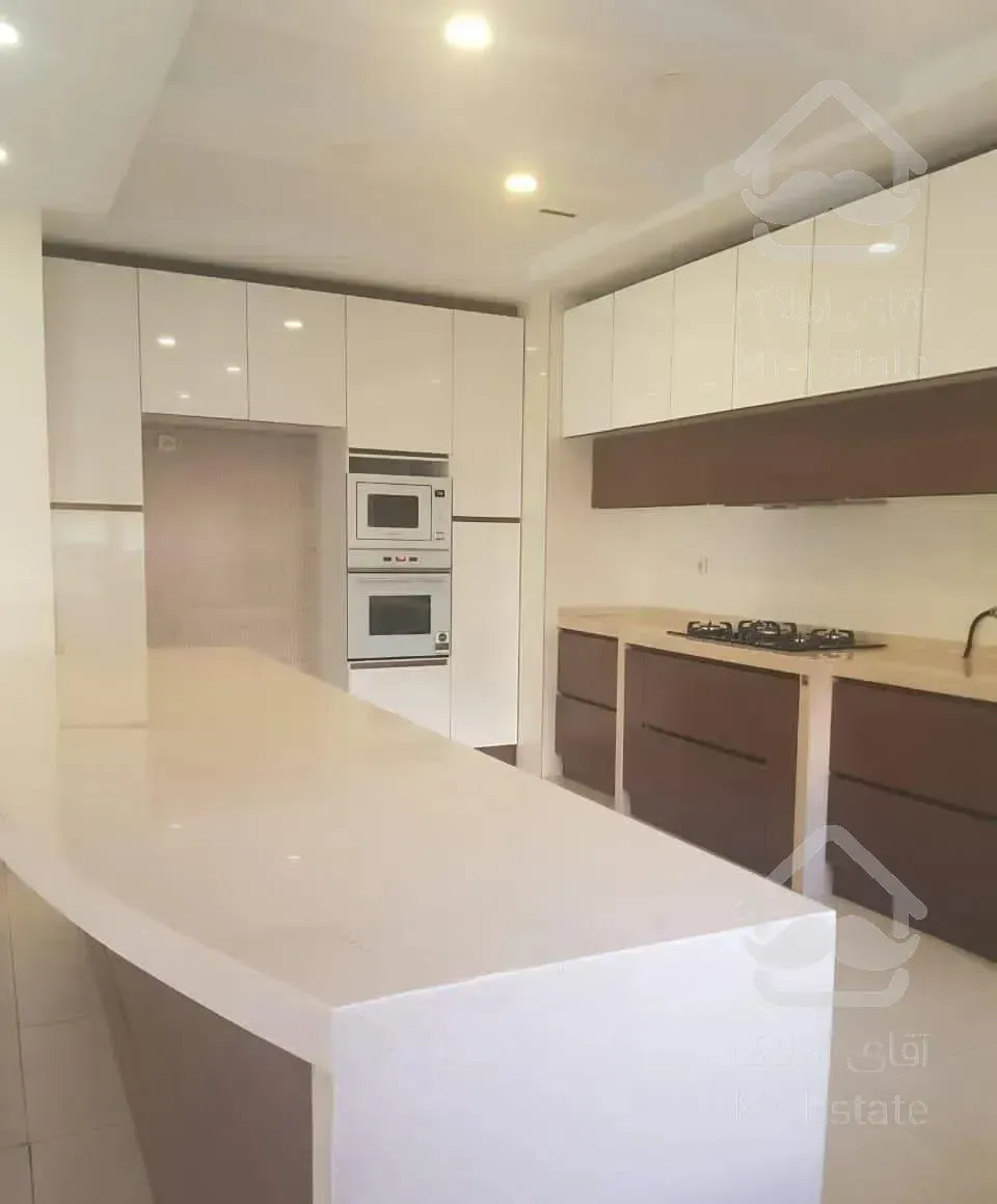 فرشته/٢٦٠متر/استانبول/برج باغ/تراس قابل چیدمان