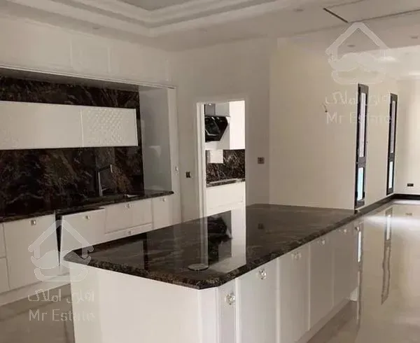 کامرانیه شمالی ۳۲۰ متر