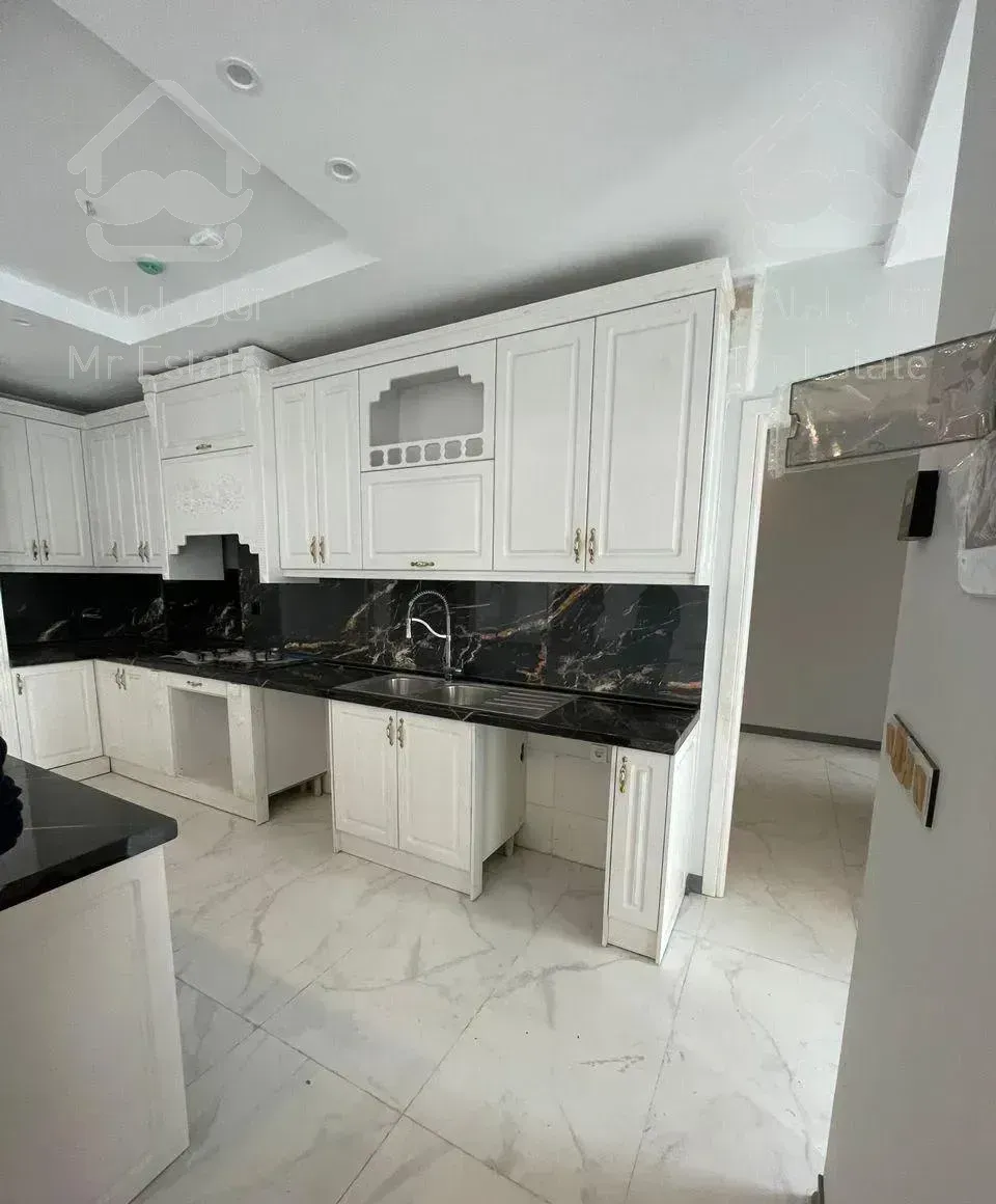 123 متر سه خواب/ اذربایجان سلیمانیه/ کلید نخورده