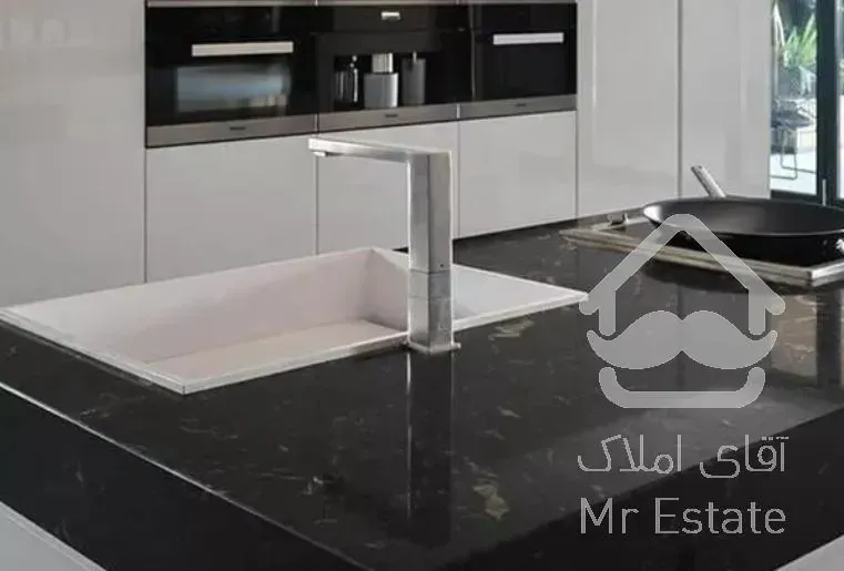 ۱۵۰متر/۳خواب/۲پارکینگ/دید بینهایت/عمارت مجلل